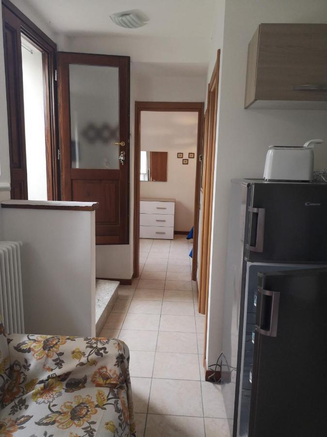Bilocale Francesca Apartamento Erba Exterior foto