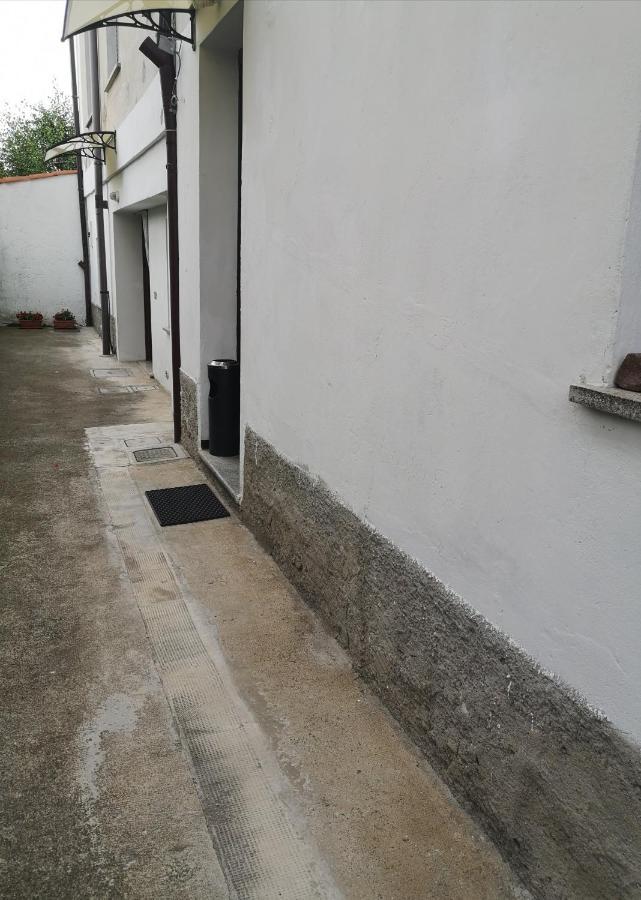 Bilocale Francesca Apartamento Erba Exterior foto